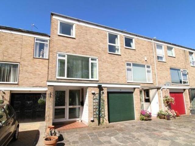 House for sale in Bridgefield, Kent