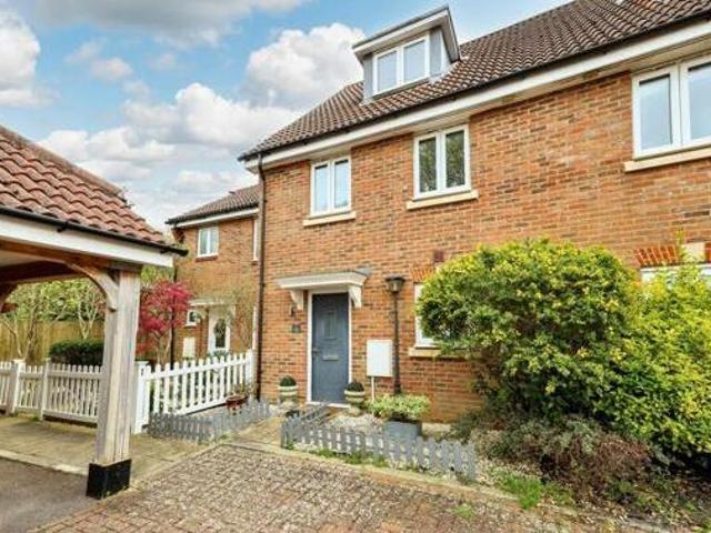 House for sale in Perryfields, West Sussex