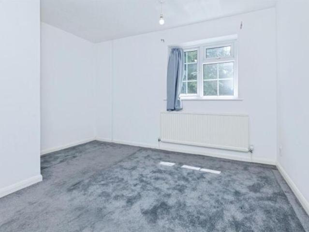 Townhouse for sale in Oadby, Leicestershire