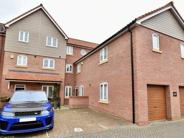 House for sale in Brayford, Lincolnshire