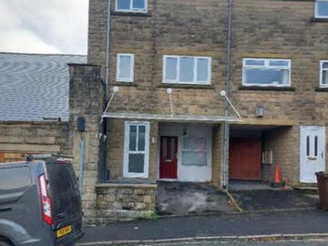 House for sale in Charlesworth, East Midlands
