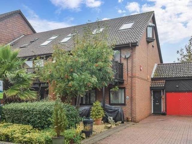 House for sale in Hampshire
