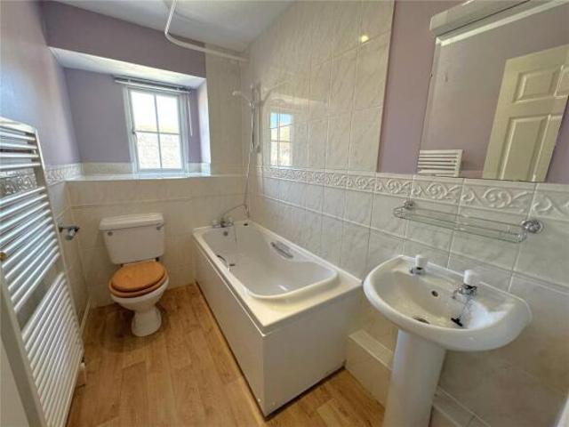 Townhouse for sale in Eastbourne, East Sussex