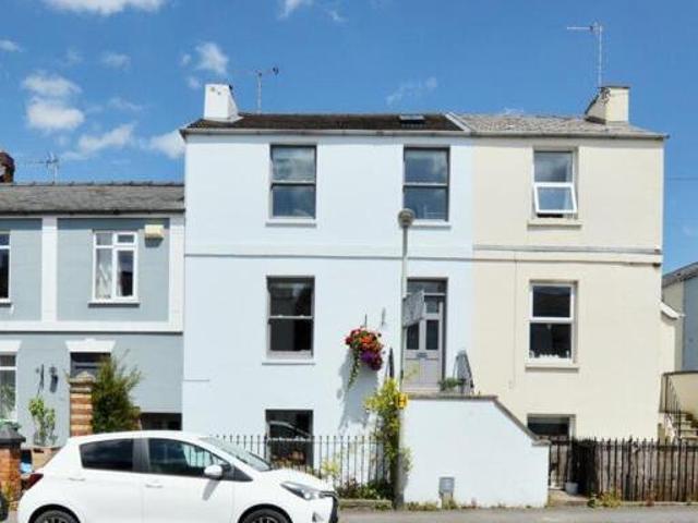 House for sale in Ewens Farm, Golden Valley