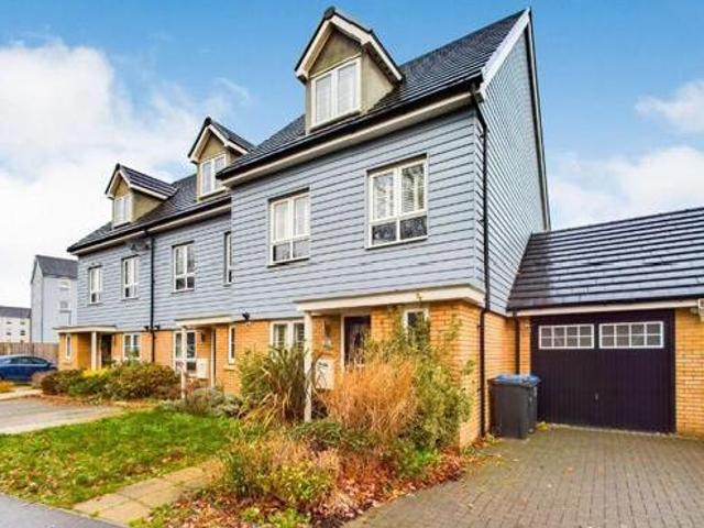 House for sale in Row Town, Surrey