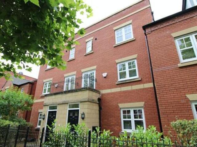 House for sale in Upton-by-Chester, Two Mills