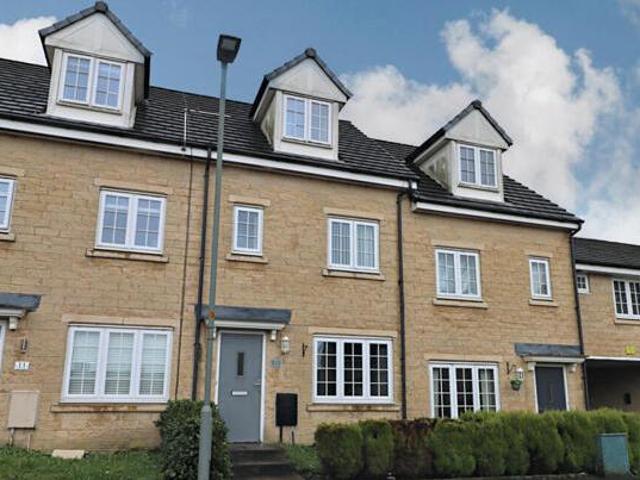 House for sale in Knowle Fold, Darwen