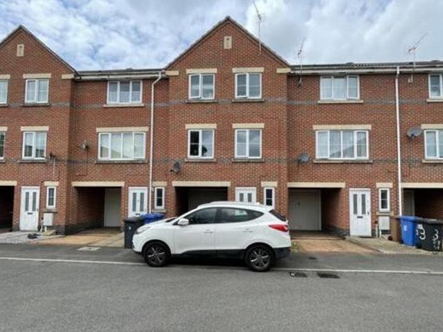 House for sale in East Midlands