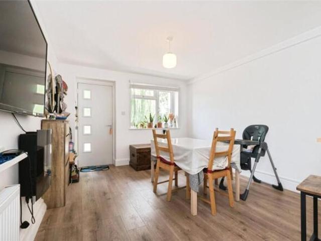 Townhouse for sale in Barton Stacey, Hampshire