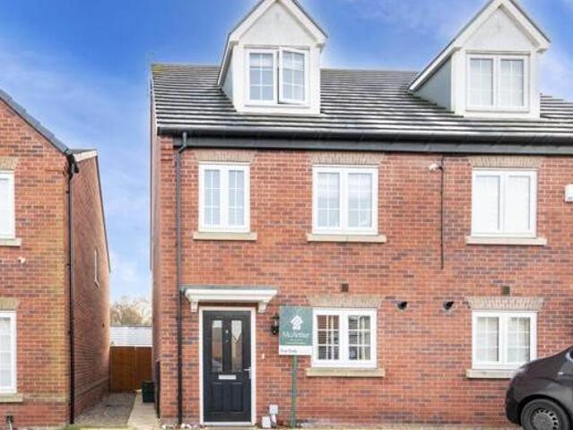 House for sale in Auckley, South Yorkshire