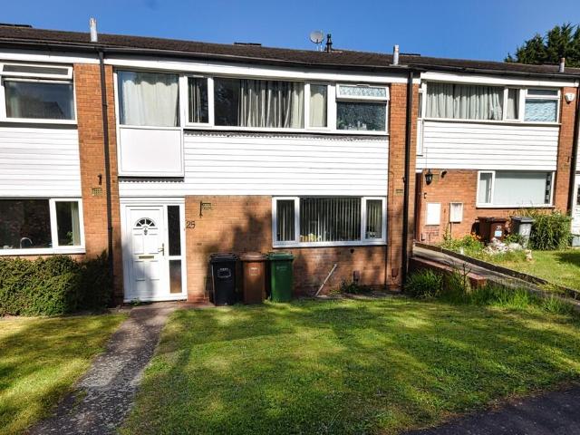 Townhouse for sale in Solihull
