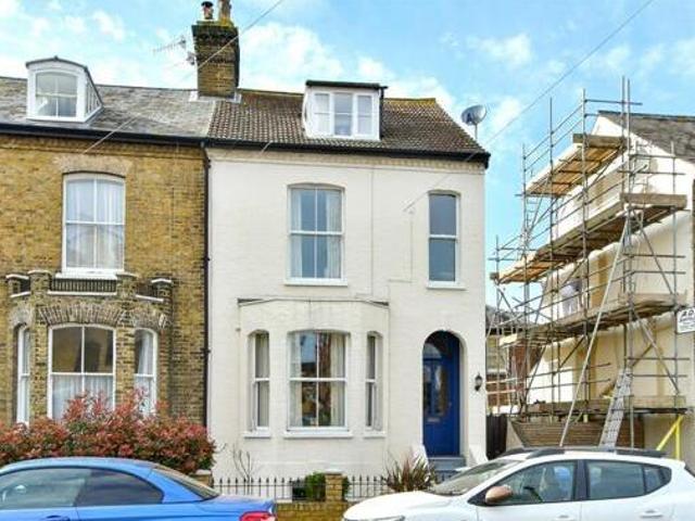 House for sale in Preston, Oad Street