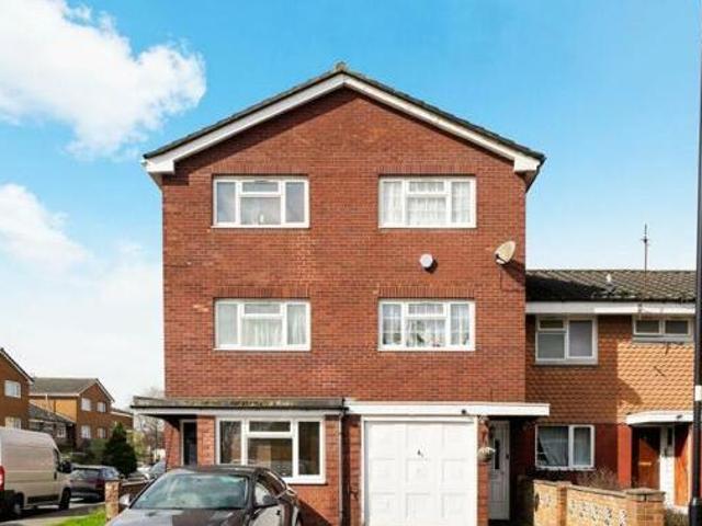 House for sale in London Borough of Ealing, Cat Hill