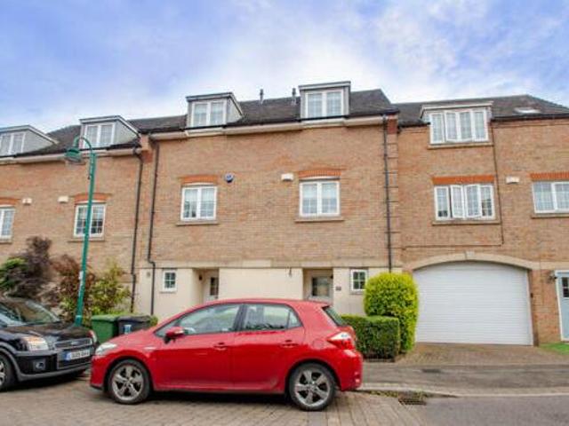 House for sale in Hampton Green, Cambridgeshire