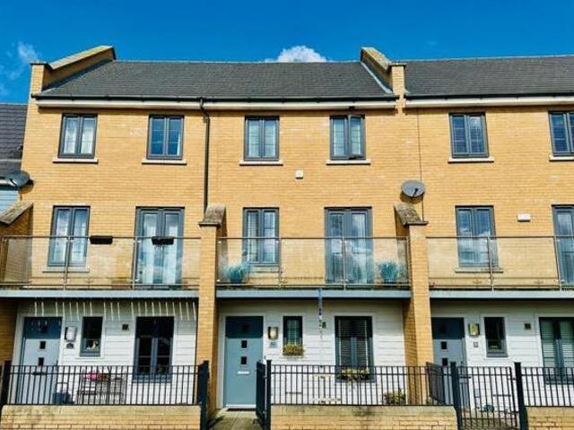 House for sale in Peterborough, Cambridgeshire and Peterborough