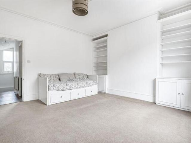 Townhouse for sale in Northampton, Northamptonshire