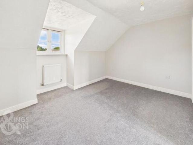Townhouse for sale in East Bank, Norfolk
