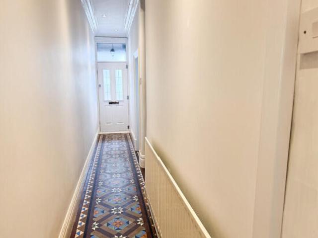 Townhouse for sale in Greater Manchester
