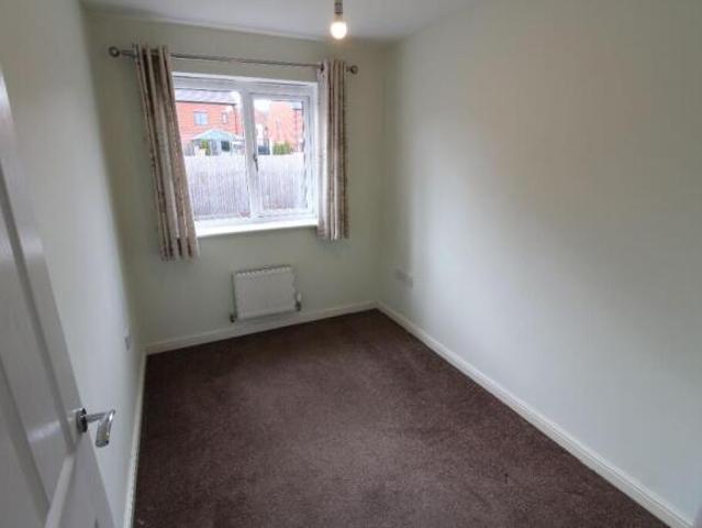 Townhouse for sale in Ettingshall, West Midlands