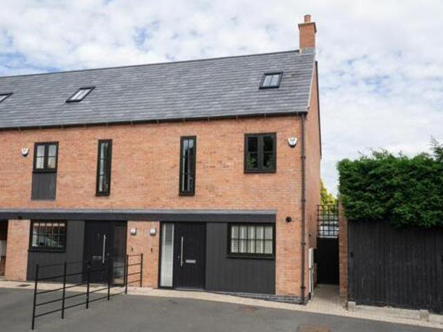 House for sale in City of London, Greater London