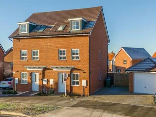 House for sale in Aylesbury, Buckinghamshire