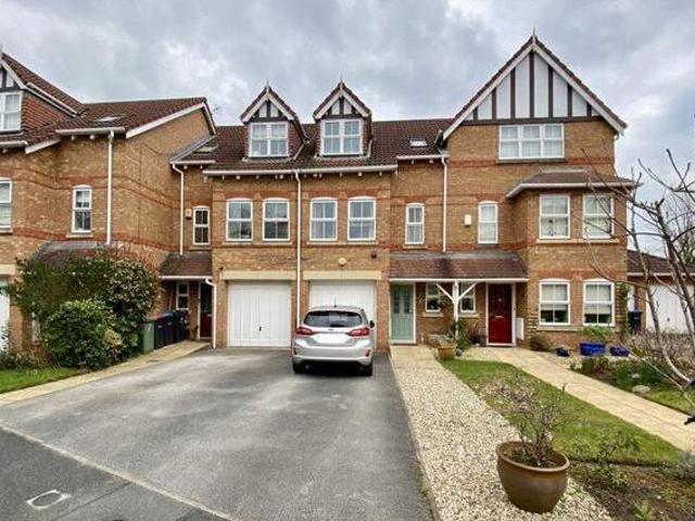 House for sale in Leftwich, Cheshire