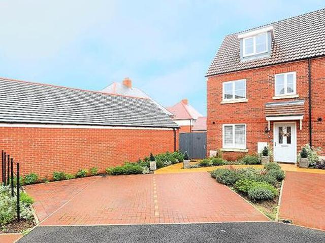 House for sale in City of London, Greater London