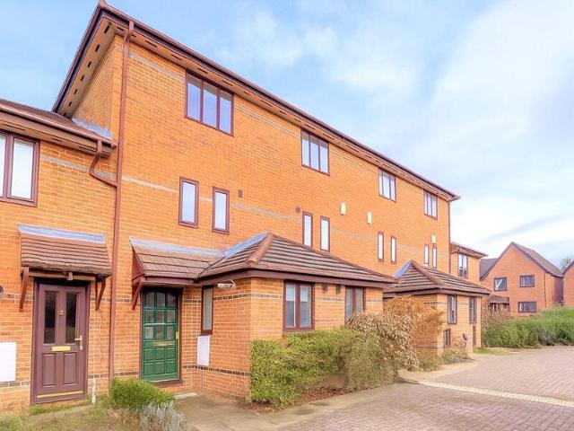 Townhouse for sale in The Slade, Oxfordshire