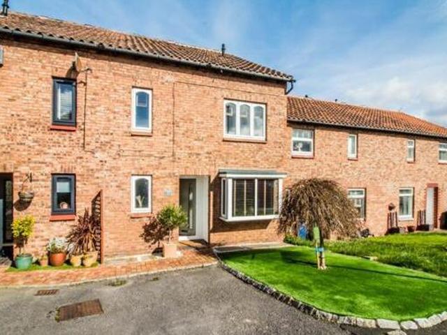 House for sale in Oxclose, Washington