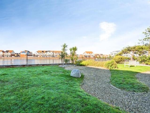 Townhouse for sale in Dukes Quay, Eastbourne