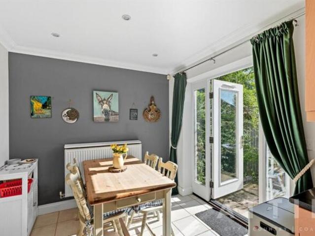 Townhouse for sale in Burgh St Peter, Norfolk
