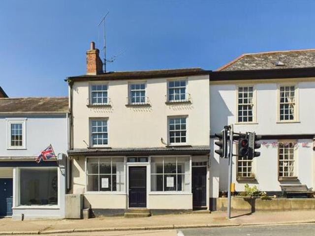 House for sale in Lostwithiel, Cornwall