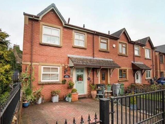 House for sale in Hurdsfield, Macclesfield