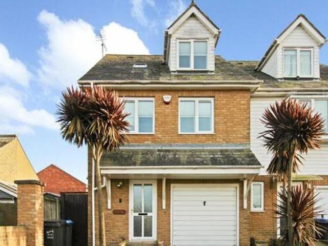 House for sale in Acol, Kent