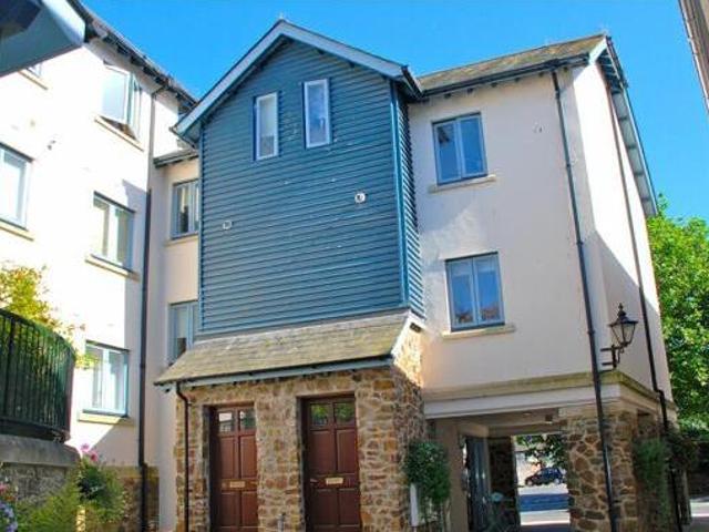 House for sale in Strode, Devon