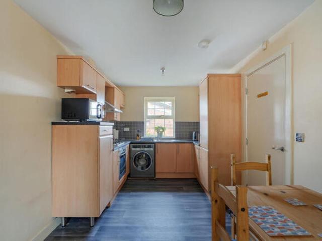 Townhouse for sale in Heeley, South Yorkshire