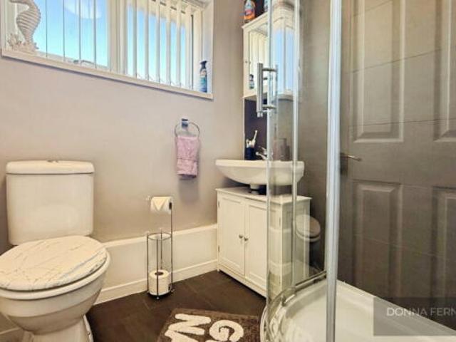 Townhouse for sale in Stoke-on-Trent