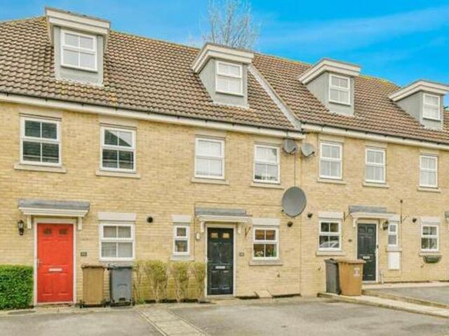 House for sale in Old Town, Shephall