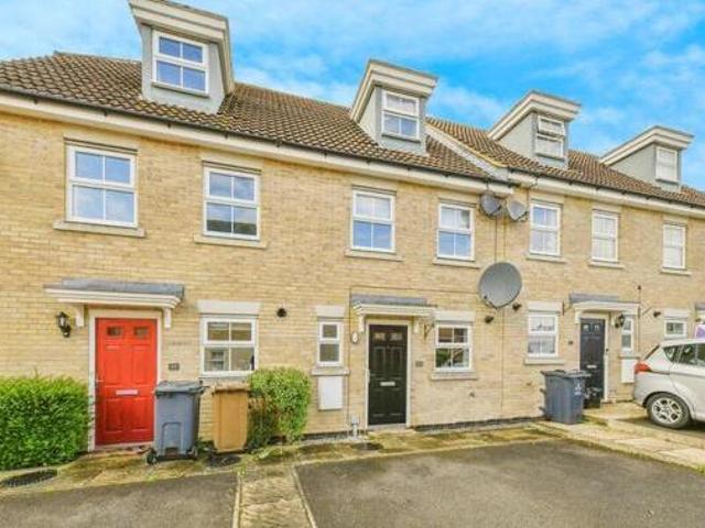 House for sale in Old Town, Shephall