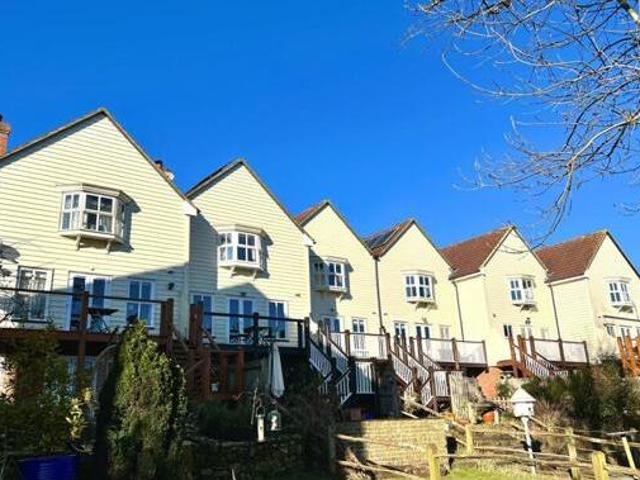 House for sale in Horsham, West Sussex
