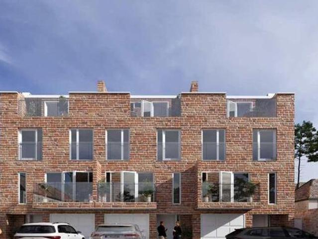 House for sale in Rochester, Kent
