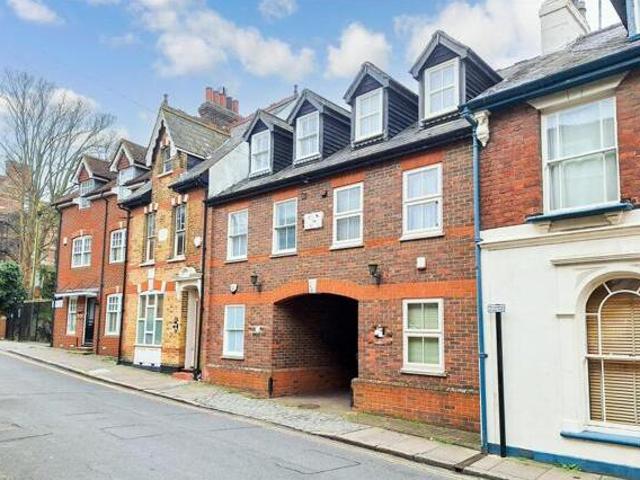 House for sale in Rochester, Kent