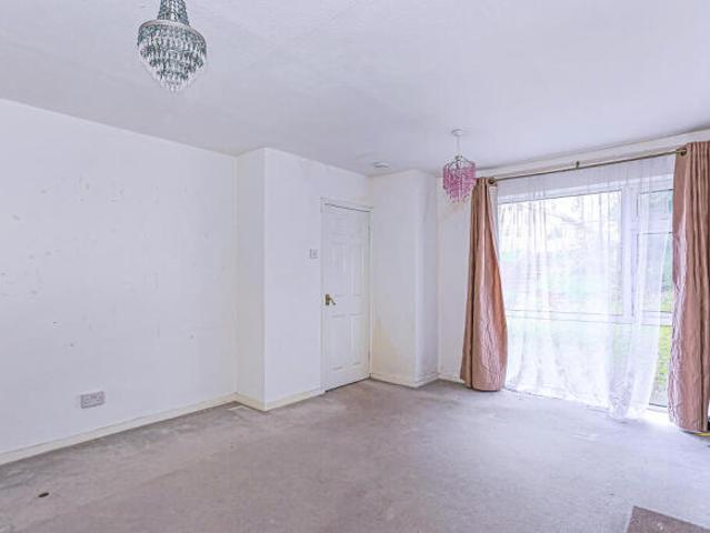 Townhouse for sale in Elmdon, West Midlands