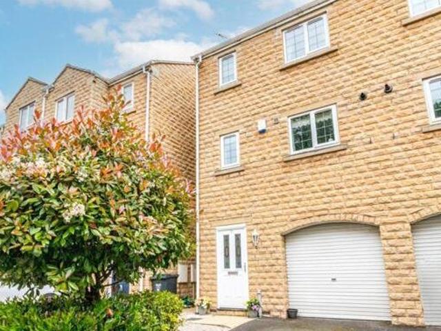 House for sale in Sowerby Bridge