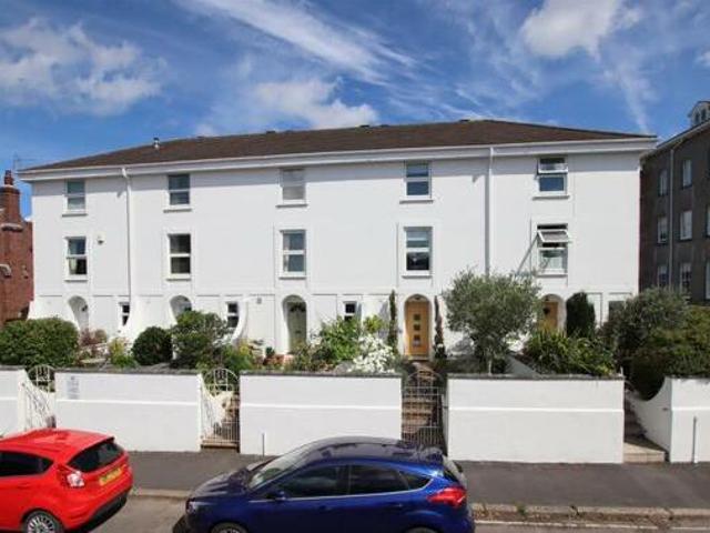 House for sale in St Leonards, Watergate