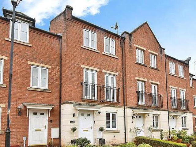 House for sale in St Leonards, Watergate