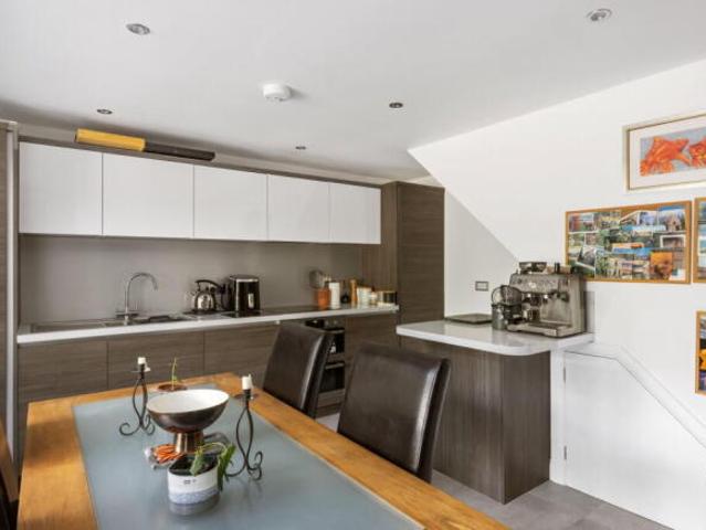 Townhouse for sale in Ewens Farm, Cheltenham