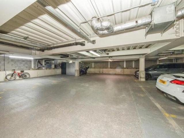 Townhouse for sale in Key Street, Suffolk