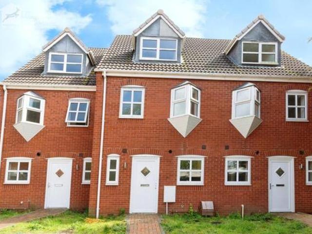 House for sale in Baswich, Staffordshire