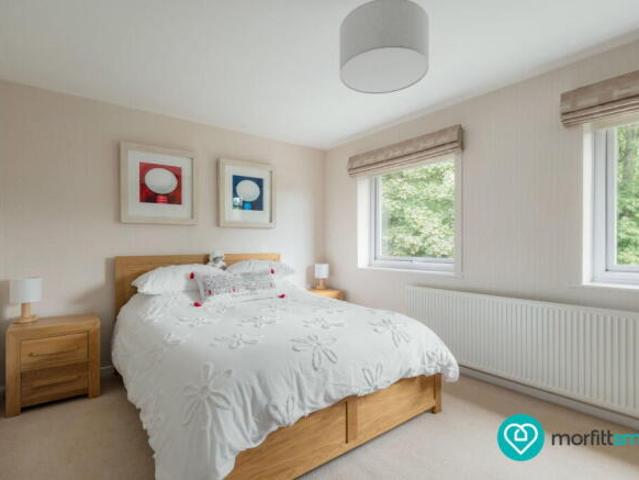 Townhouse for sale in Chapeltown, South Yorkshire